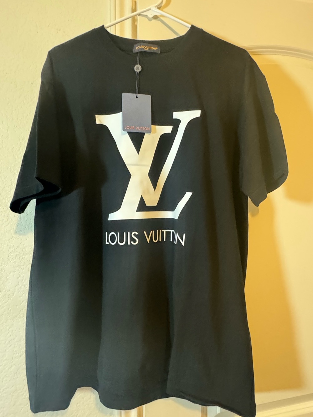 Louis Vuitton Black Tee with White LV Logo Mens shirt
